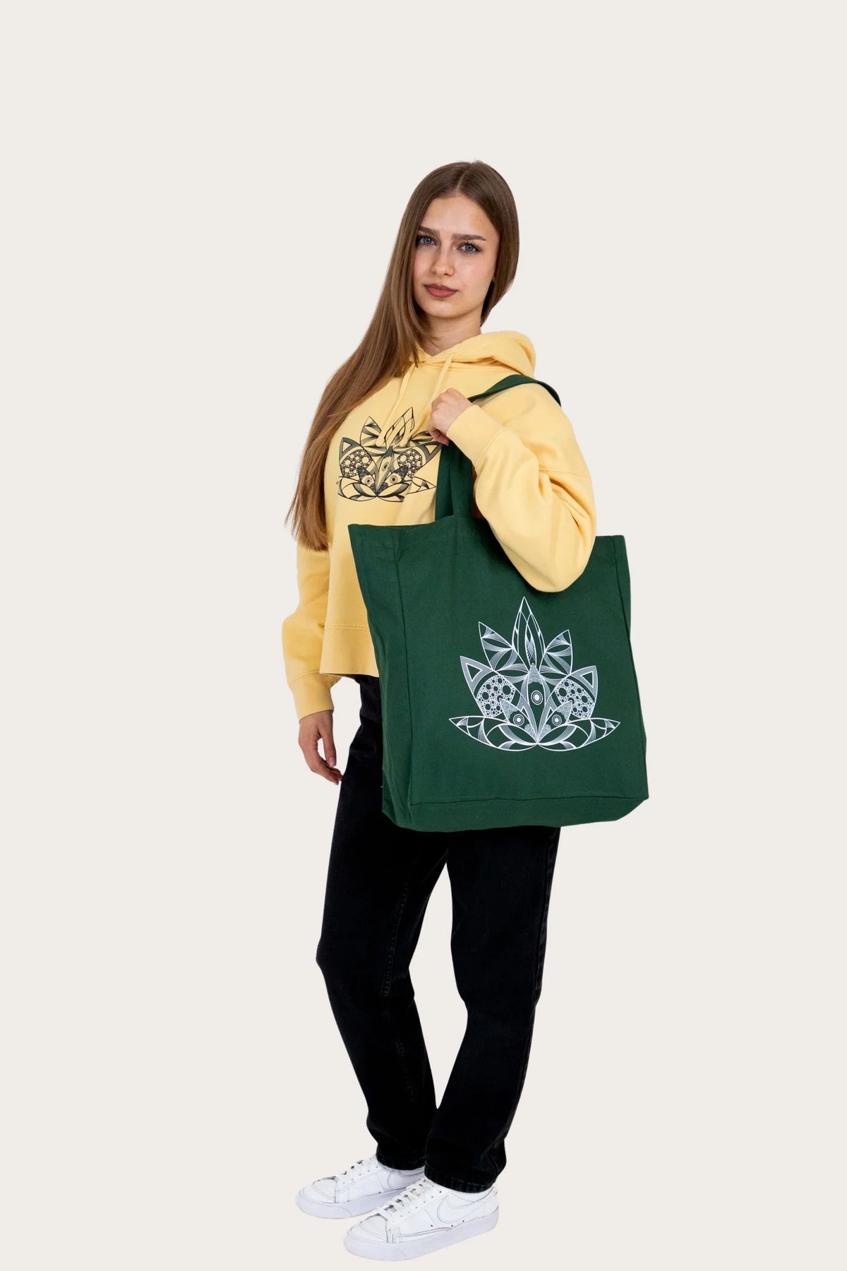 The Self — Tote | Light