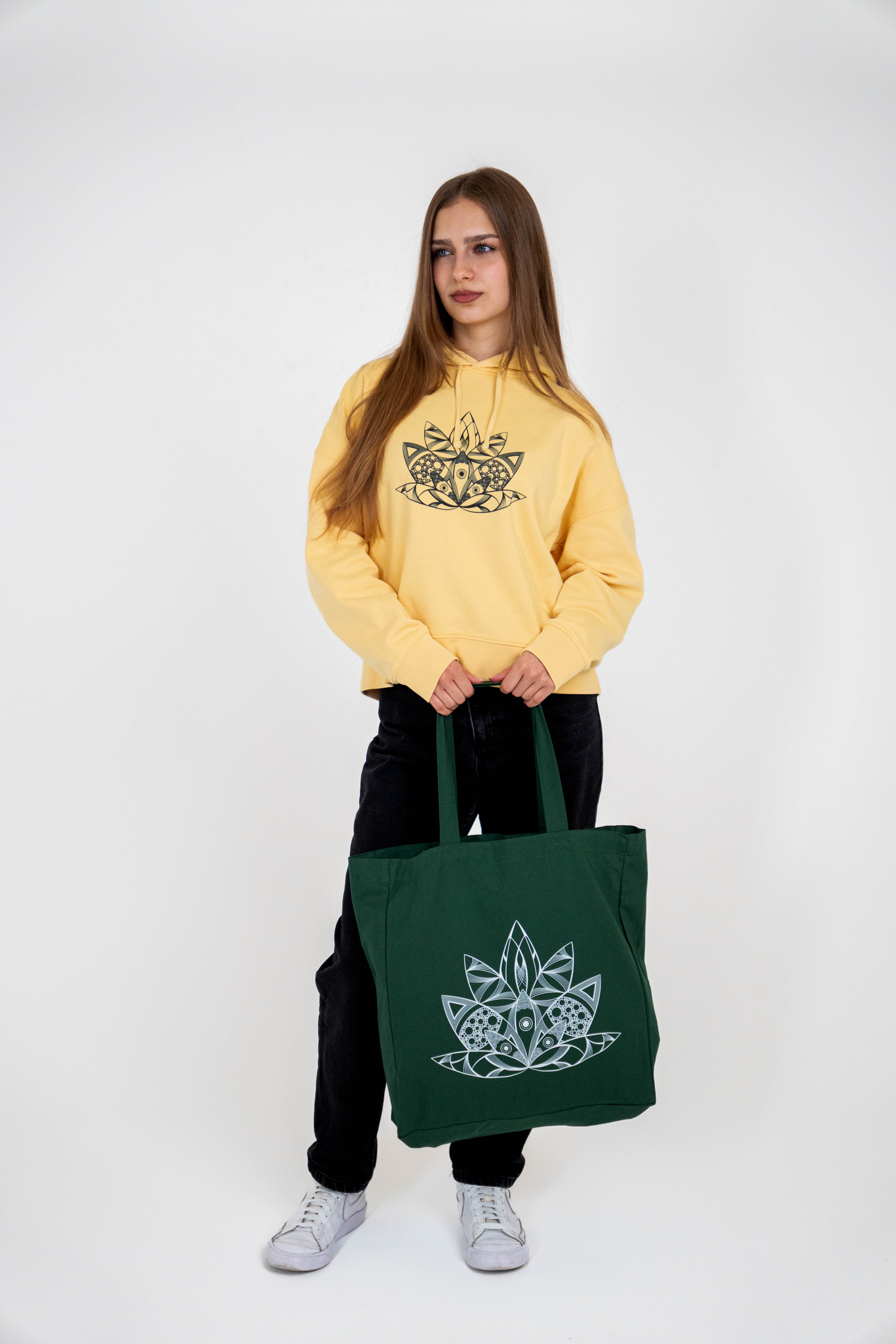The Self — Tote | Light